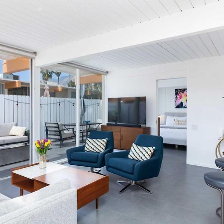 Mid-Century Palm Springs Bungalow With Patio! Eksteriør billede