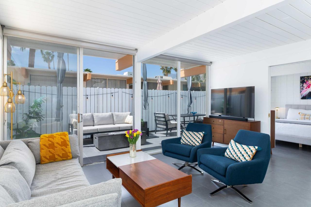 Mid-Century Palm Springs Bungalow With Patio! Eksteriør billede